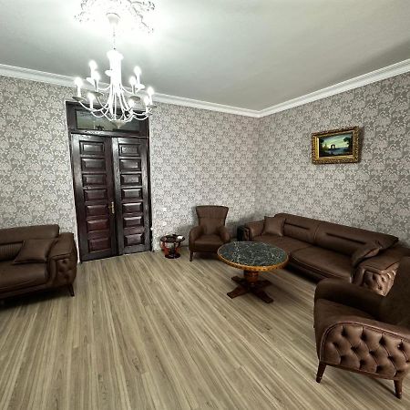 Appartamento Heart Of Boulvard Batumi Esterno foto