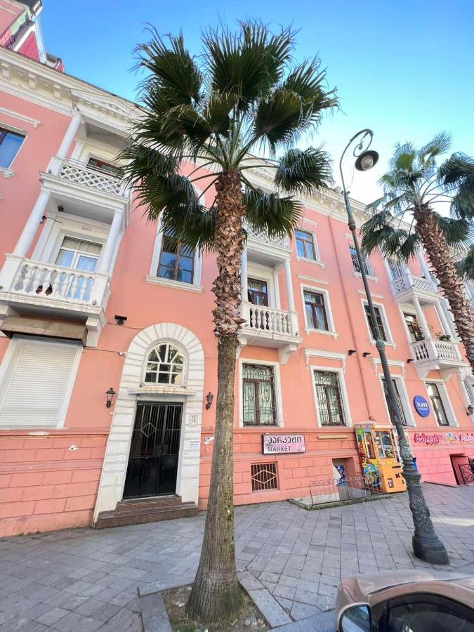 Appartamento Heart Of Boulvard Batumi Esterno foto